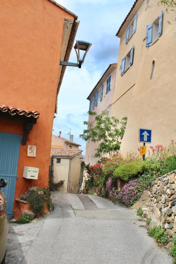La Garde Studio Atypique Le Rocher, Climatisation, Belle Decoration Exteriör bild