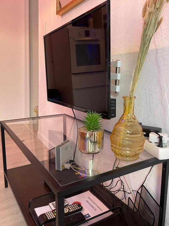 La Garde Studio Atypique Le Rocher, Climatisation, Belle Decoration Exteriör bild